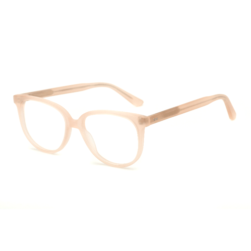 Gafa con una montura transparente mate de color rosa pastel, con una anchura estándar de la patilla