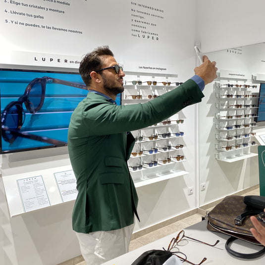 Ópticas en Murcia | ⭐ LUPER - Gafas Progresivas y Audiología
