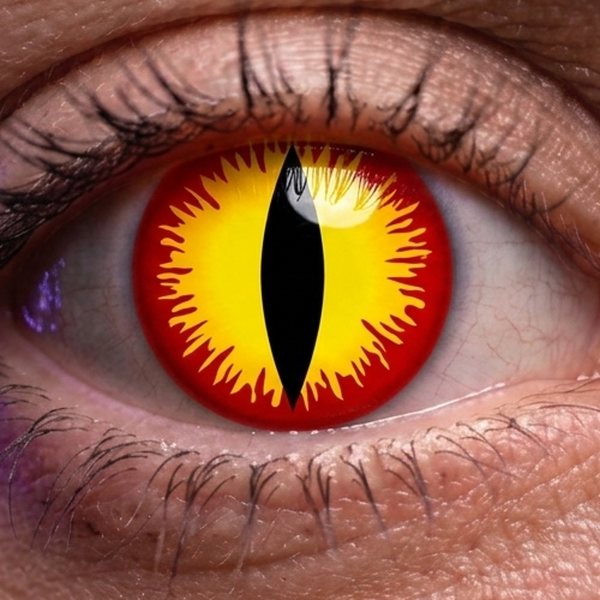 Lentilla de fantasía Devil puesta en el ojo (simulación) · LUPER