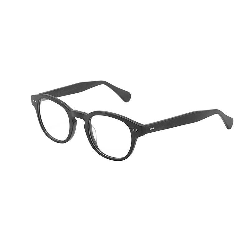 Montura hecha de acetato de color negro, con el tamaño de la patilla estándar 
